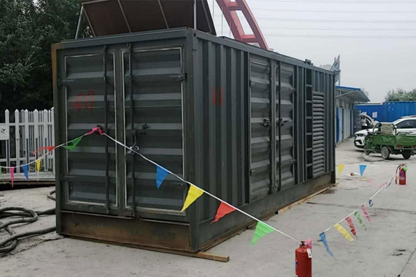 电白发电机租赁空气滤清器多久更换一次？