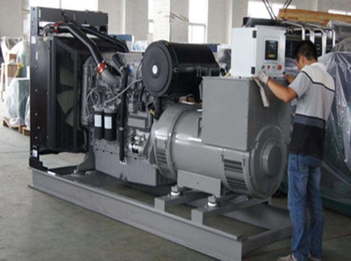 电白柴油发电机组和储能设备配合使用的案例