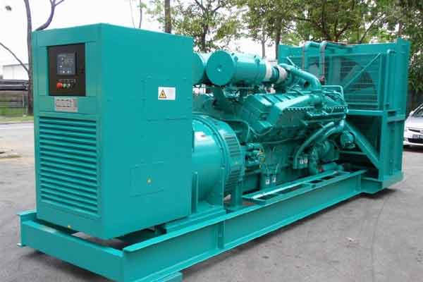 电白柴油发电机组电压不稳定怎样维修？