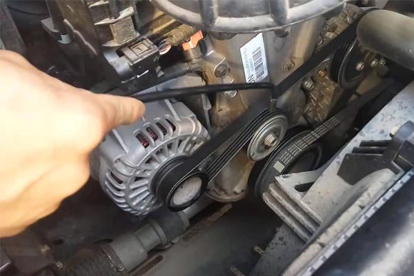 电白转速传感器的工作原理是什么？