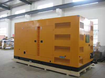 电白不同类型的发电机组在冬季保养时的注意事项有何差异？